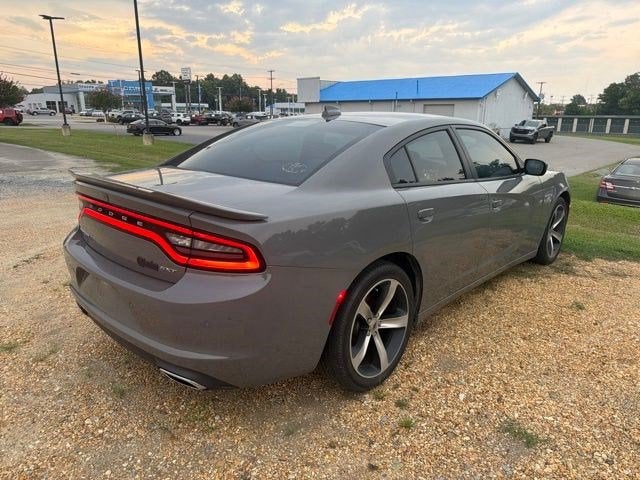 2017 Dodge Charger SXT