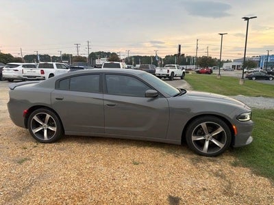 2017 Dodge Charger SXT