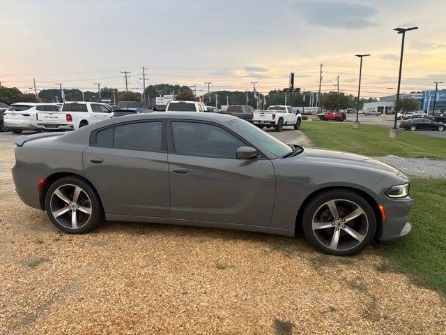 2017 Dodge Charger SXT