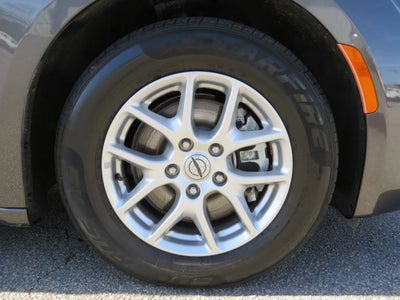 2022 Chrysler Voyager LX