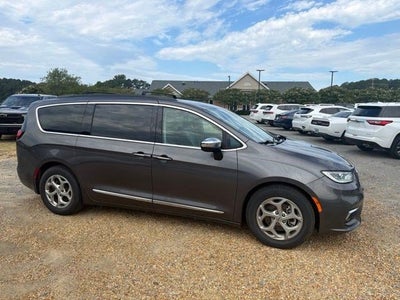 2023 Chrysler Pacifica Limited