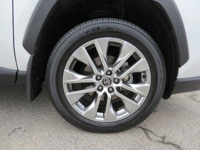 2024 Toyota RAV4 XLE Premium