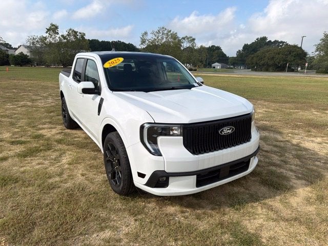 2025 Ford Maverick Lobo Standard