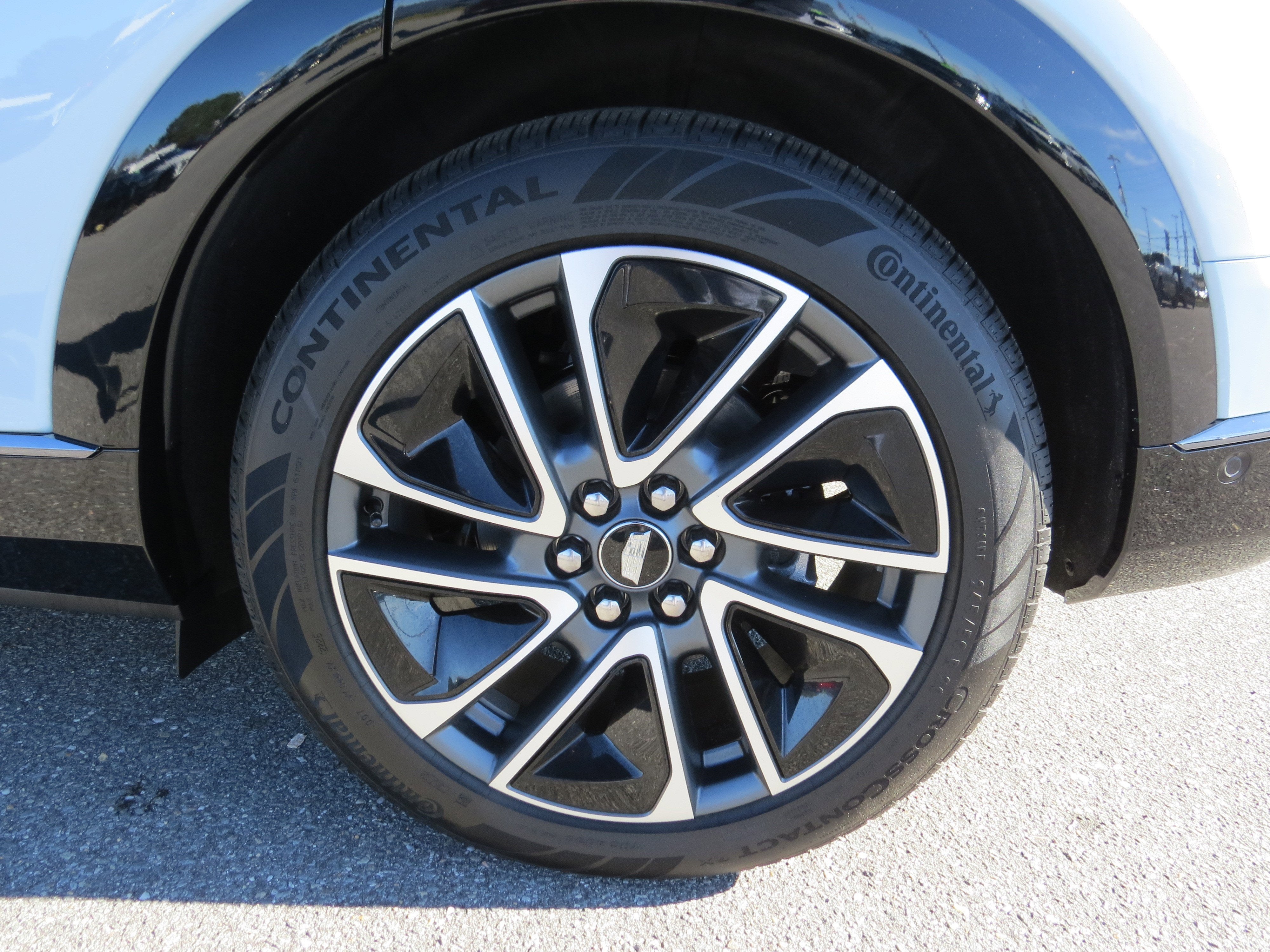 2026 Cadillac OPTIQ Premium Sport