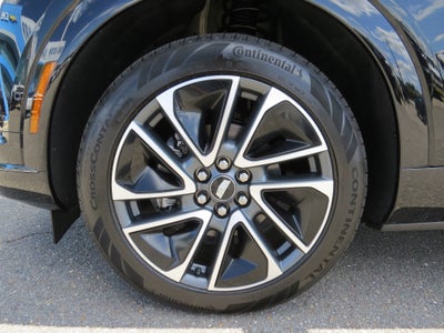 2025 Cadillac OPTIQ Sport 2