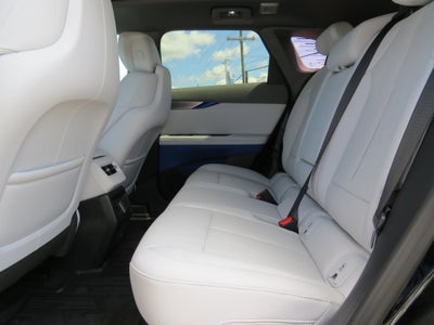 2025 Cadillac OPTIQ Sport 2