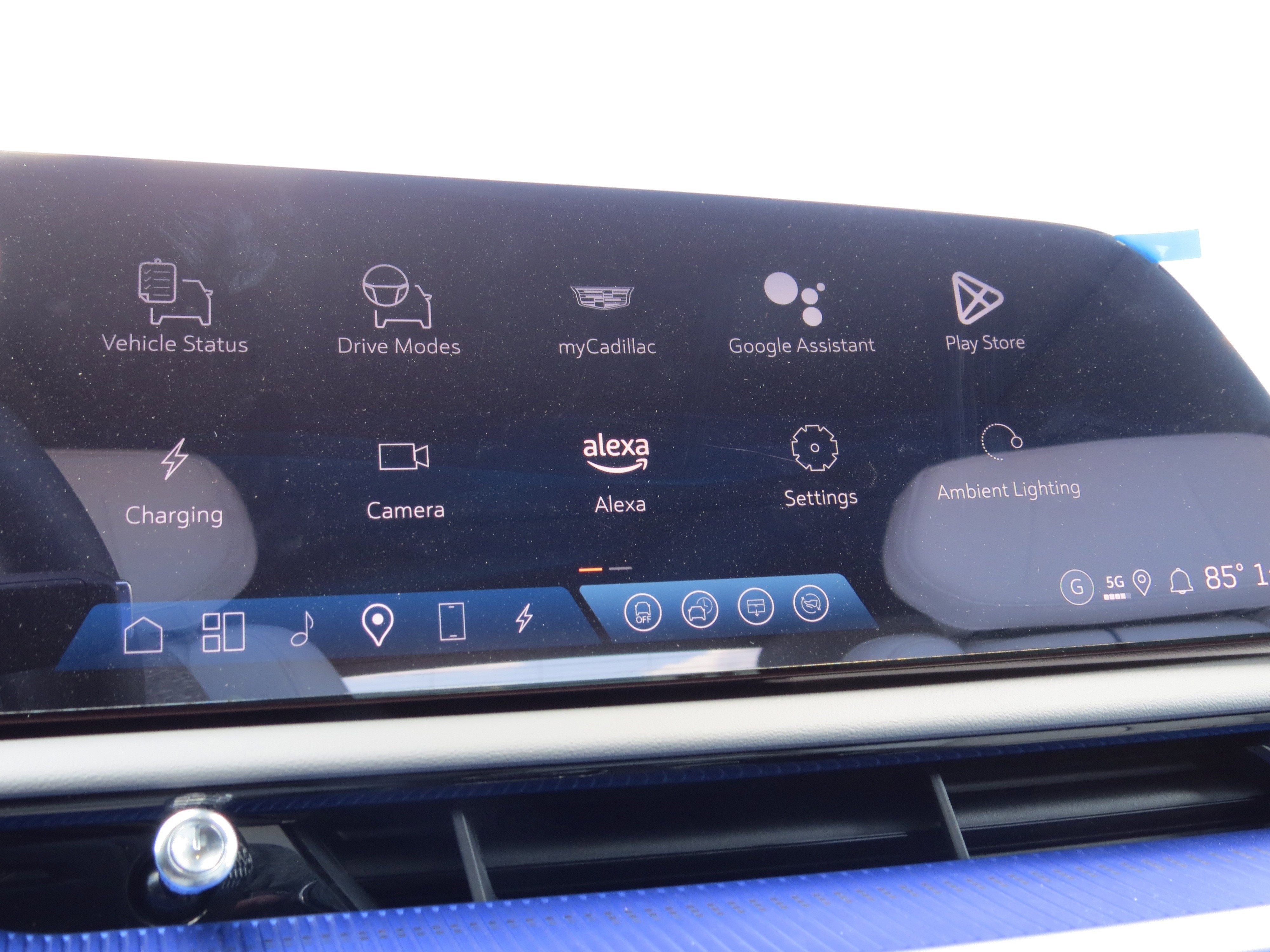 2025 Cadillac OPTIQ Sport 2