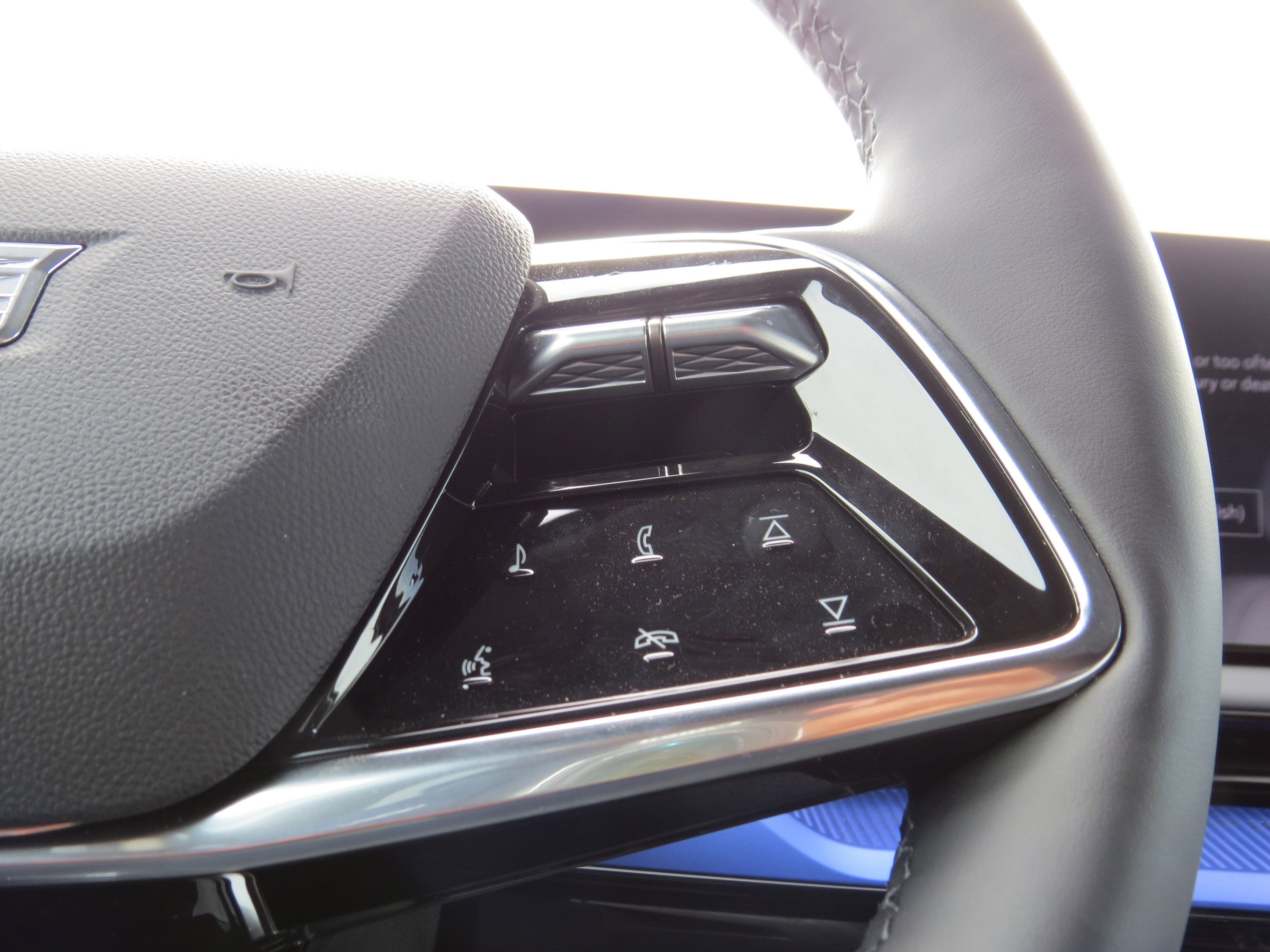 2025 Cadillac OPTIQ Sport 2