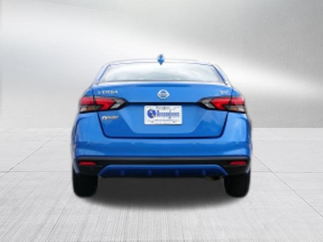 2021 Nissan Versa SV Xtronic CVT