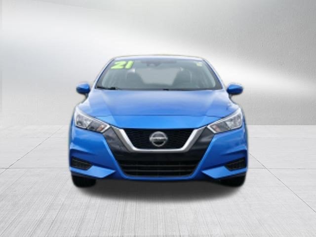 2021 Nissan Versa SV Xtronic CVT