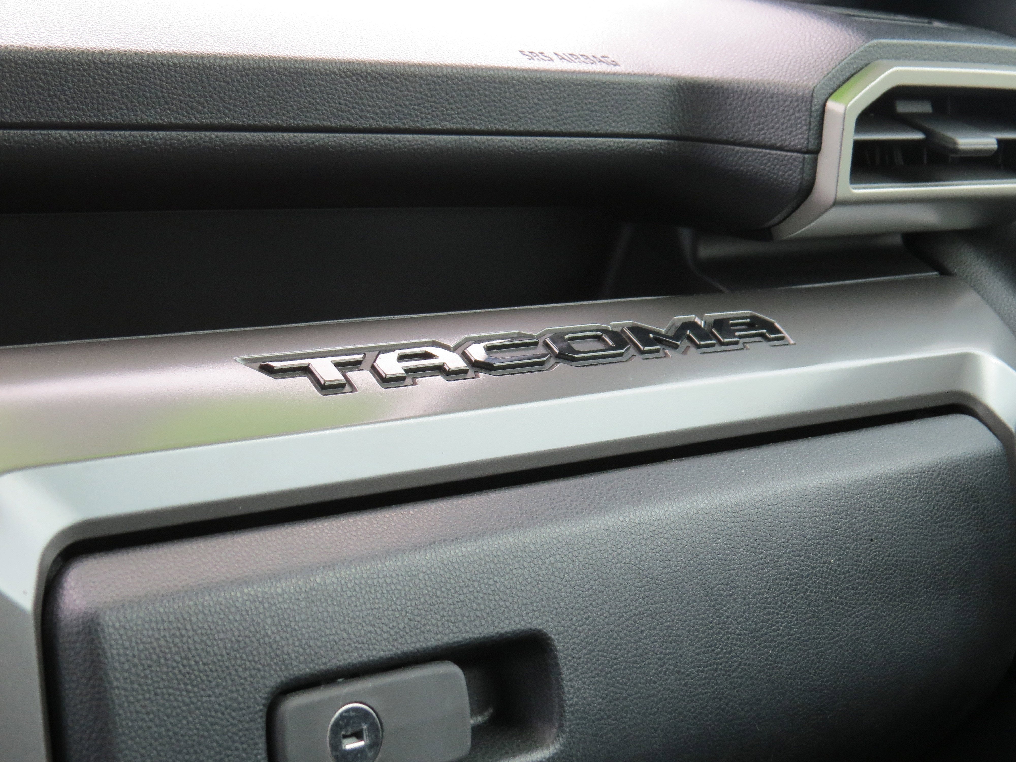 2024 Toyota Tacoma 4WD SR5