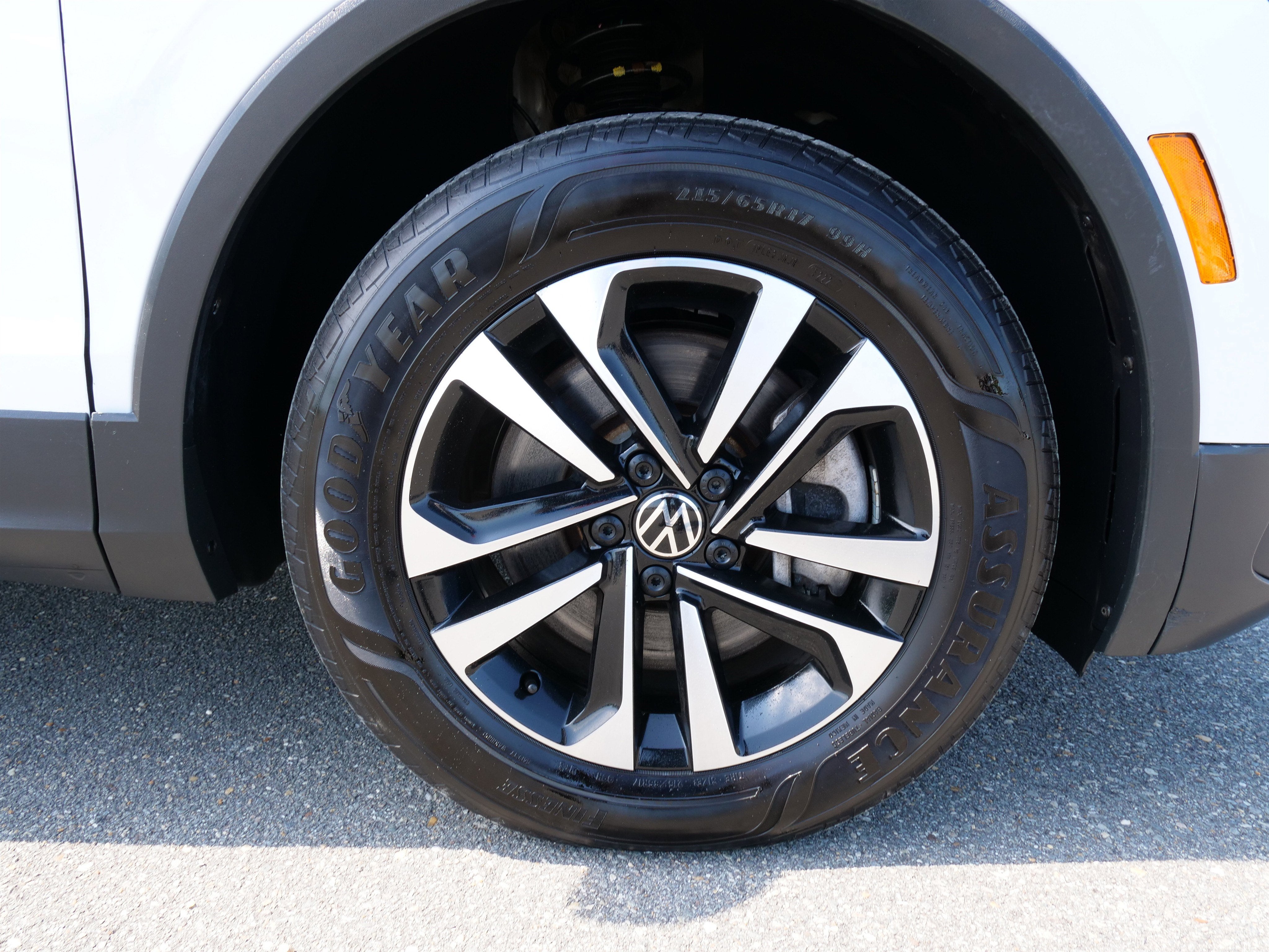 2023 Volkswagen Tiguan S