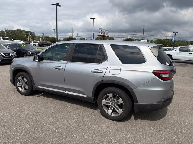 2023 Honda Pilot EX-L 8 Passenger