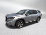 2023 Honda Pilot EX-L 8 Passenger