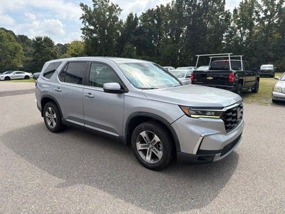 2023 Honda Pilot EX-L 8 Passenger
