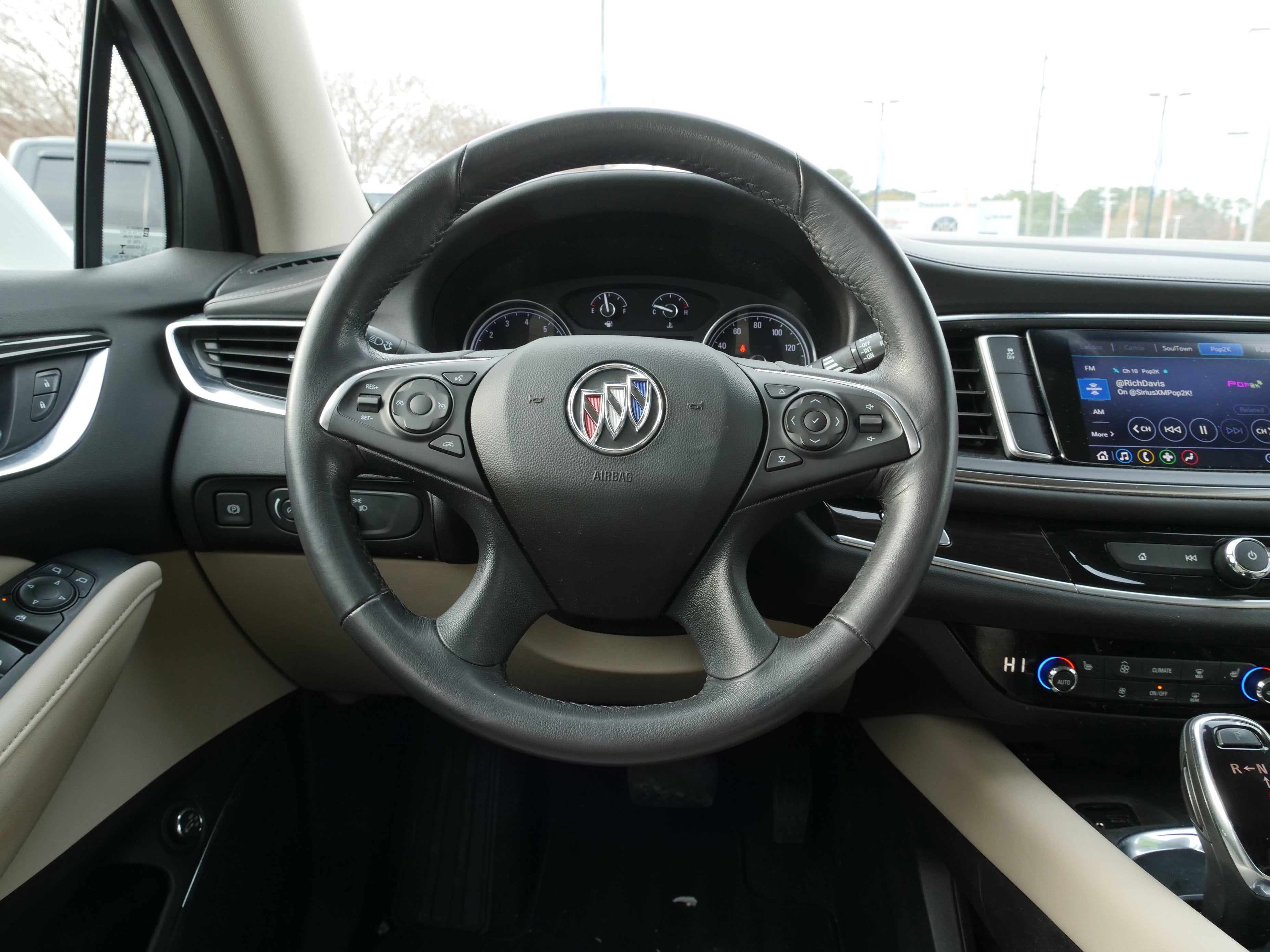 2021 Buick Enclave Essence