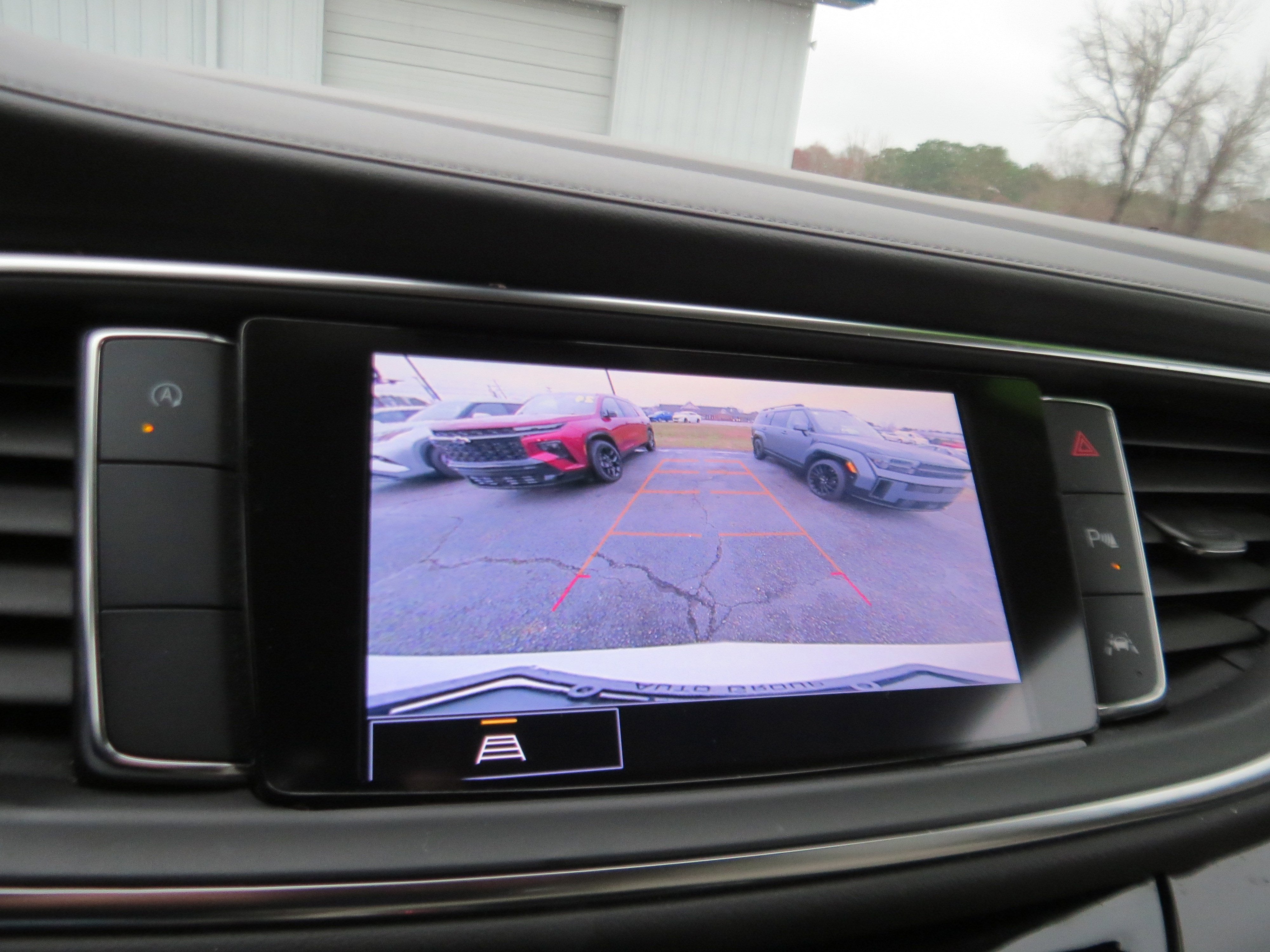 2024 Buick Enclave Essence