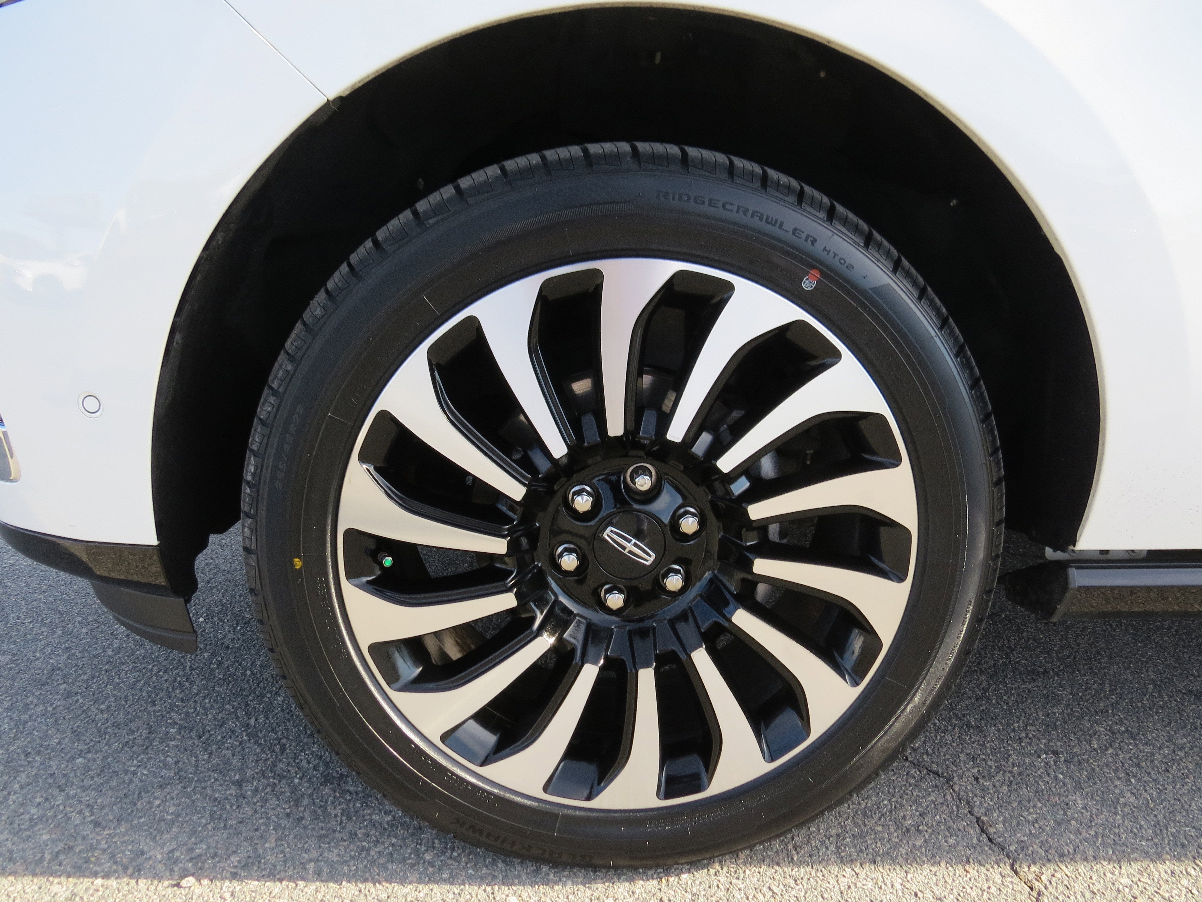 2024 Lincoln Navigator Black Label