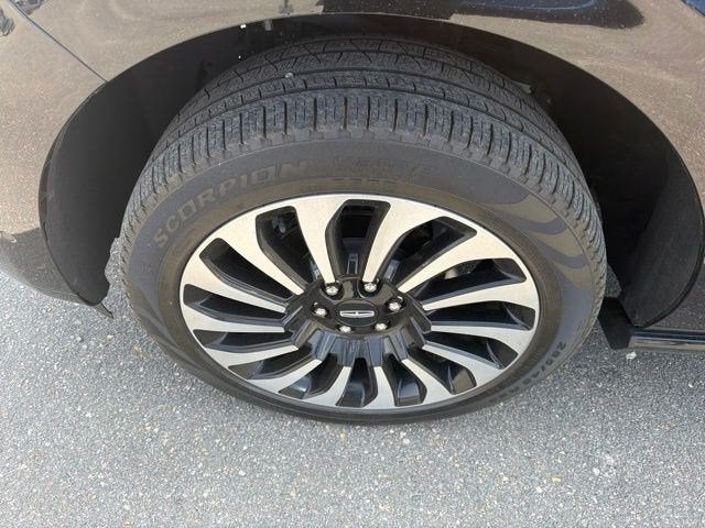 2024 Lincoln Navigator Black Label L