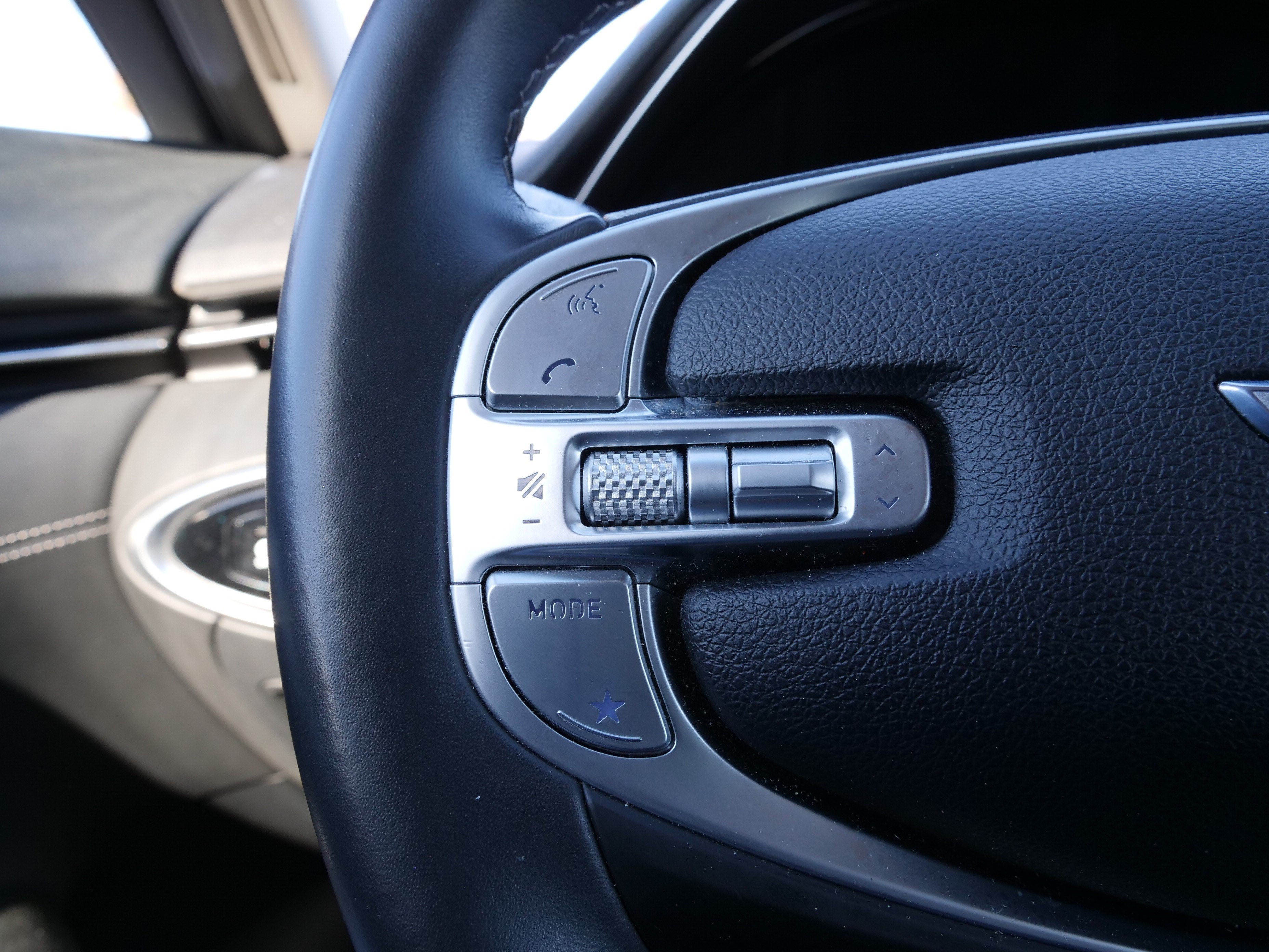 2025 Genesis GV70 2.5T AWD