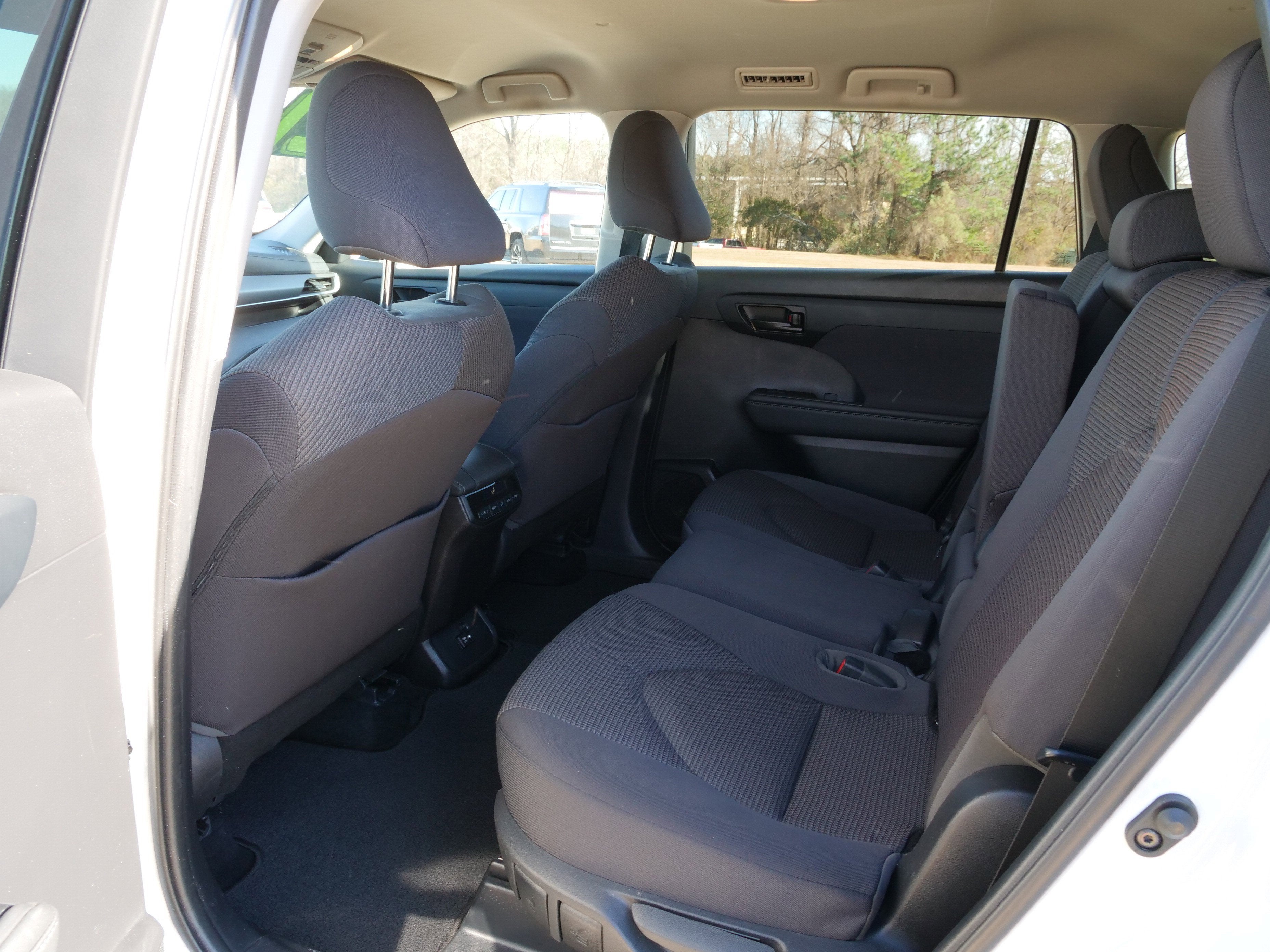 2021 Toyota Highlander L