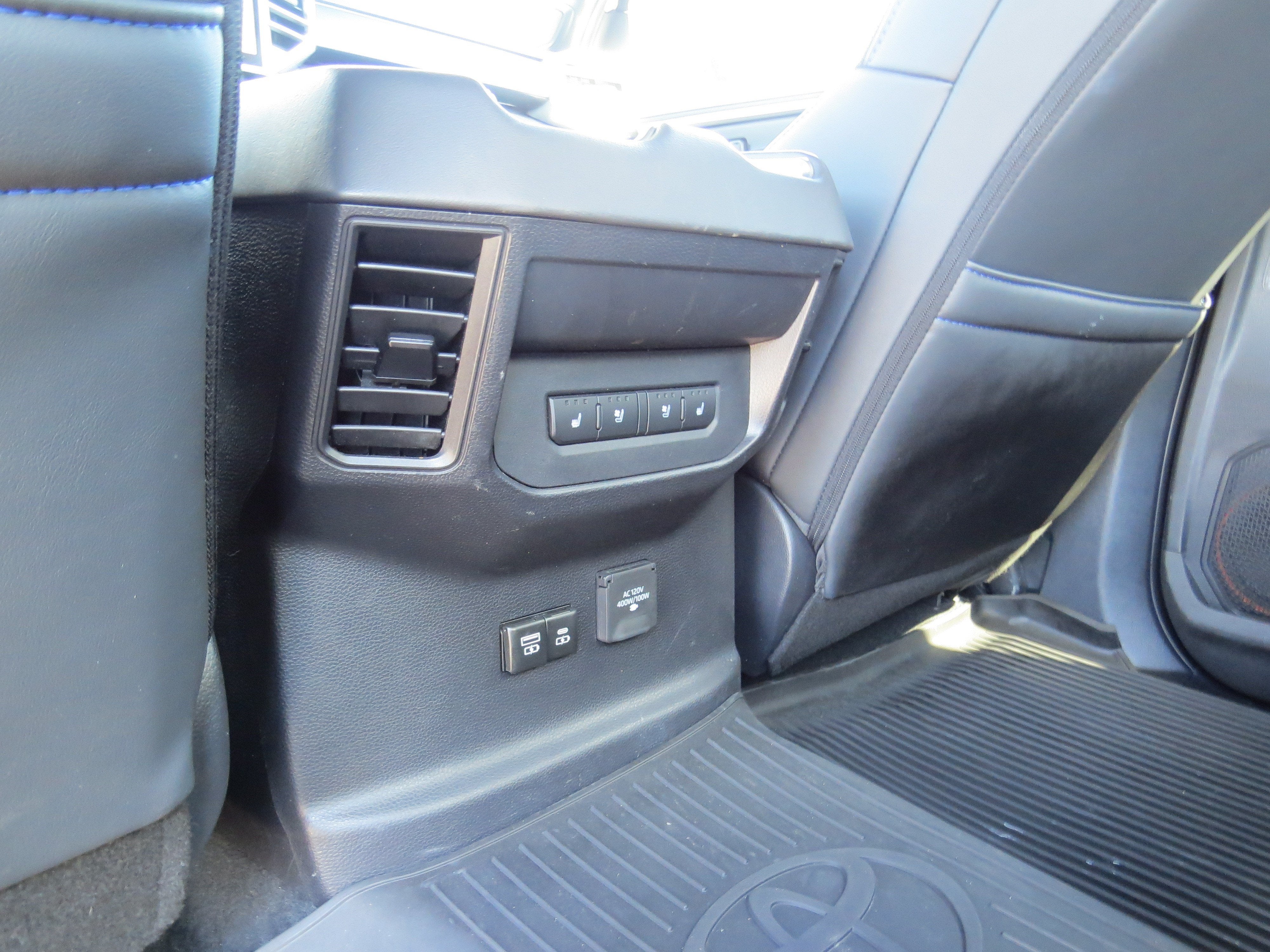 2025 Toyota Tundra 4WD Platinum
