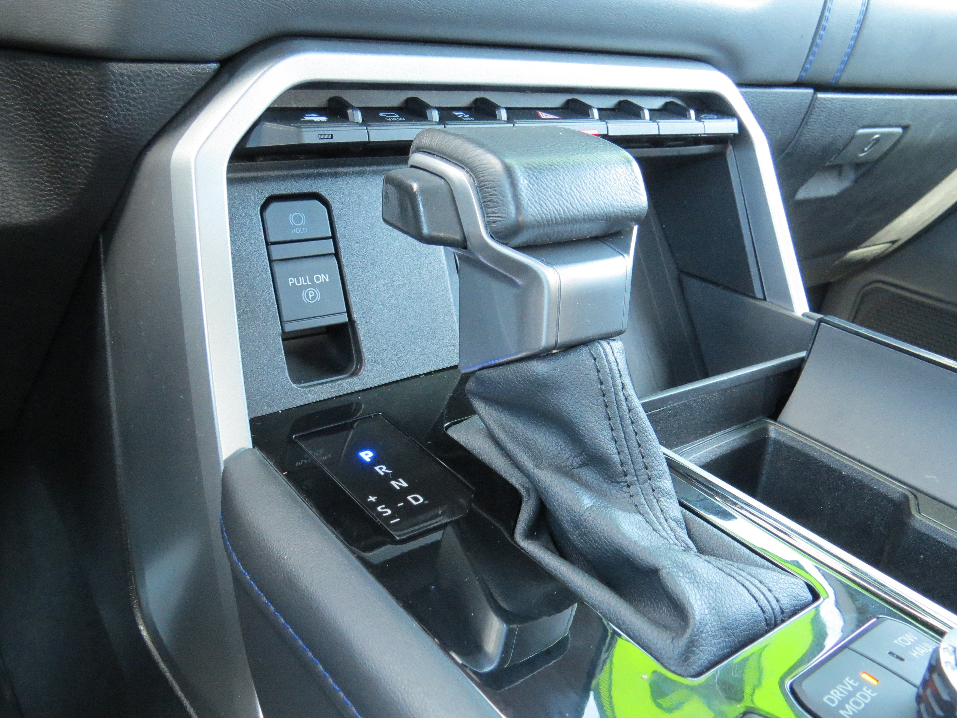 2025 Toyota Tundra 4WD Platinum