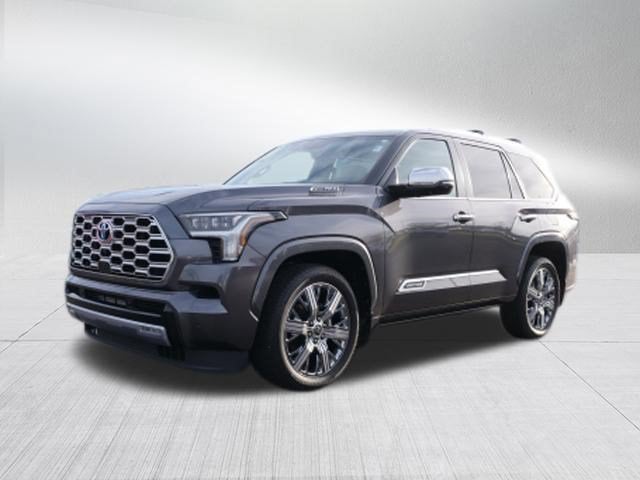 2024 Toyota Sequoia SR5