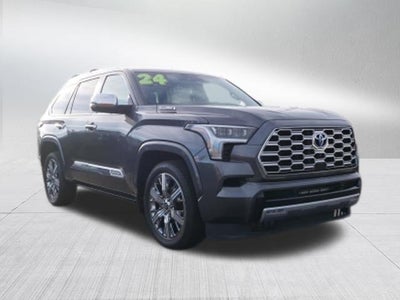 2024 Toyota Sequoia SR5