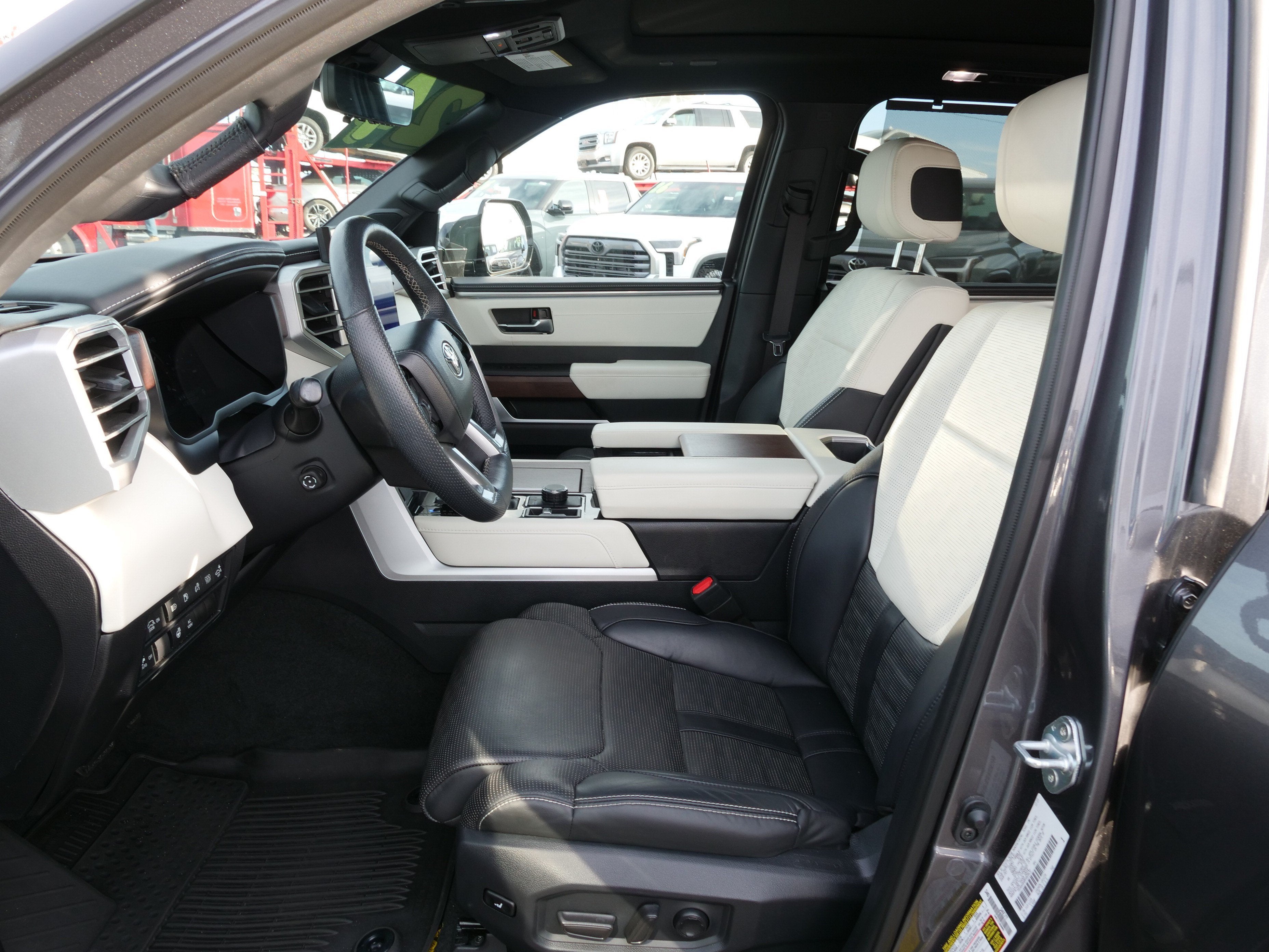 2024 Toyota Sequoia SR5