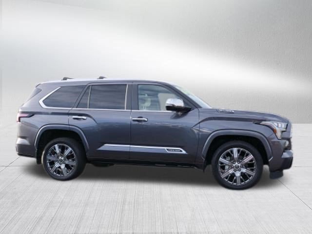 2024 Toyota Sequoia SR5