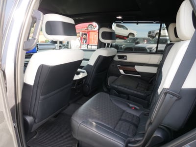 2024 Toyota Sequoia SR5