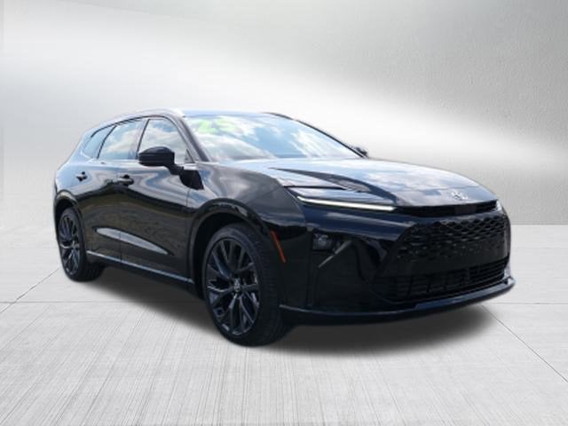 2025 Toyota Crown Signia XLE