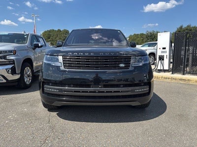 2023 Land Rover Range Rover SE