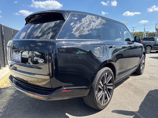 2023 Land Rover Range Rover SE