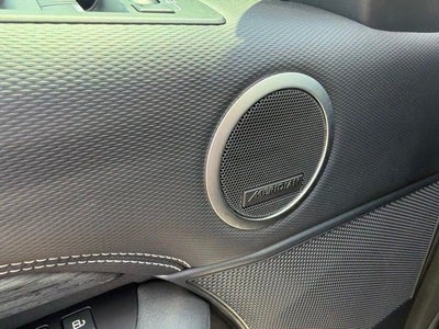 2023 Land Rover Discovery S R-Dynamic