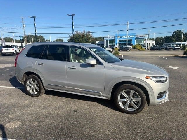 2024 Volvo XC90 B5 Core Bright Theme