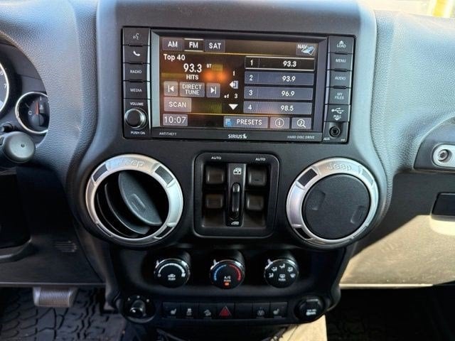 2017 Jeep Wrangler Unlimited Sahara 4x4