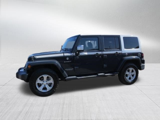 2017 Jeep Wrangler Unlimited Sahara 4x4