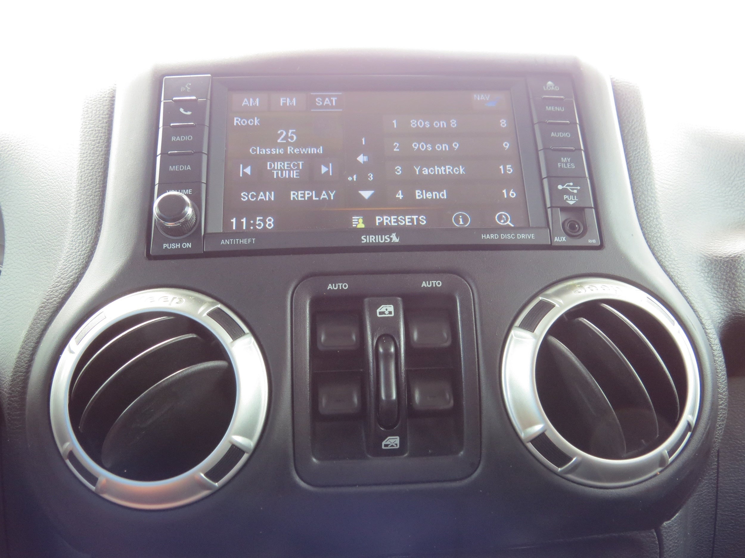 2017 Jeep Wrangler Unlimited Sahara 4x4
