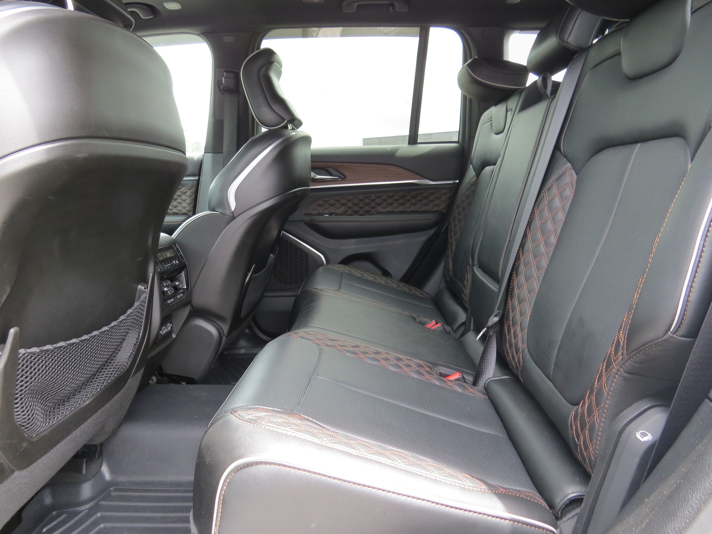 2023 Jeep Grand Cherokee Summit