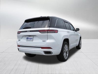 2023 Jeep Grand Cherokee Summit