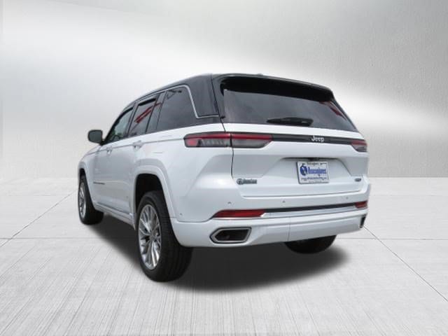 2023 Jeep Grand Cherokee Summit