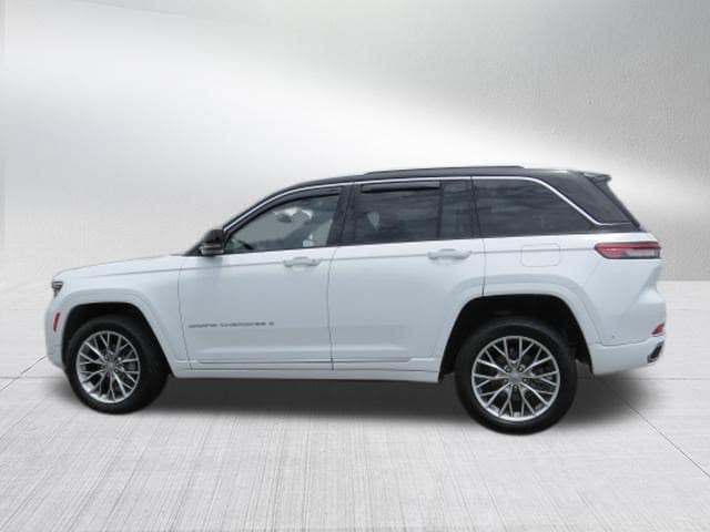 2023 Jeep Grand Cherokee Summit