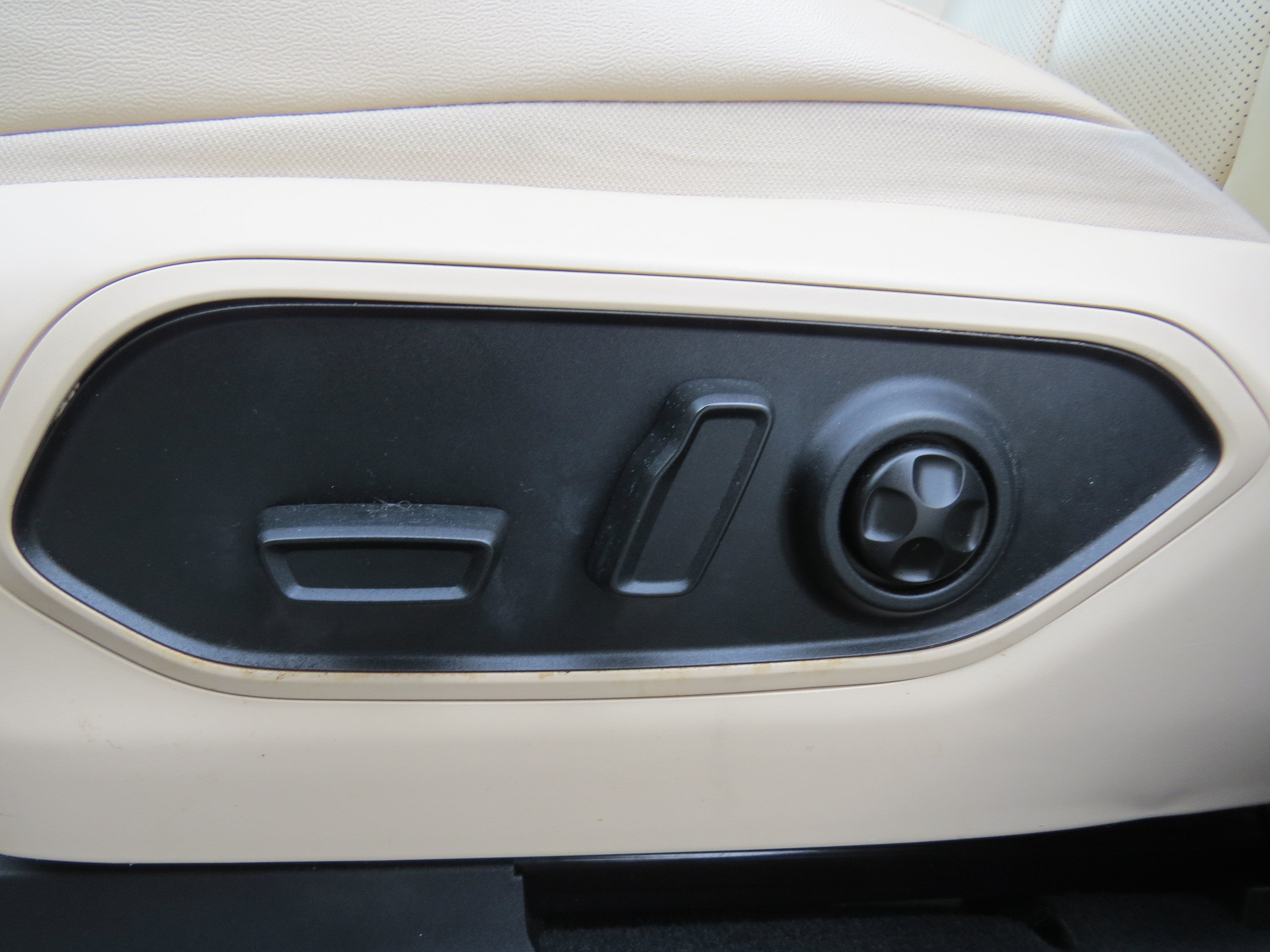 2023 Jeep Grand Cherokee L L Limited