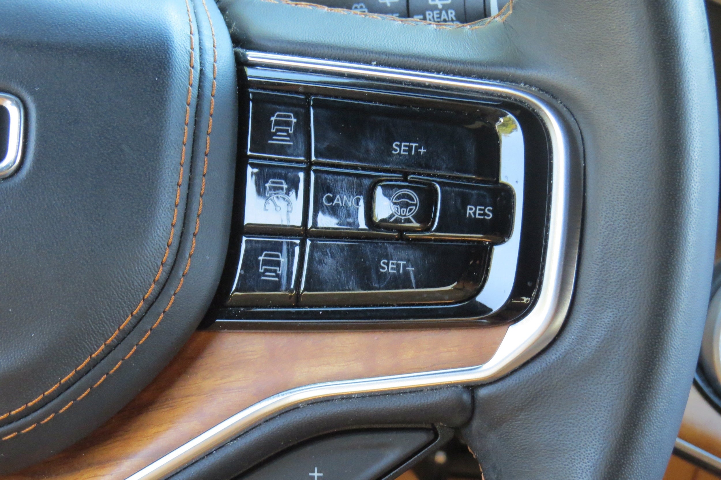 2024 Jeep Grand Wagoneer Series III