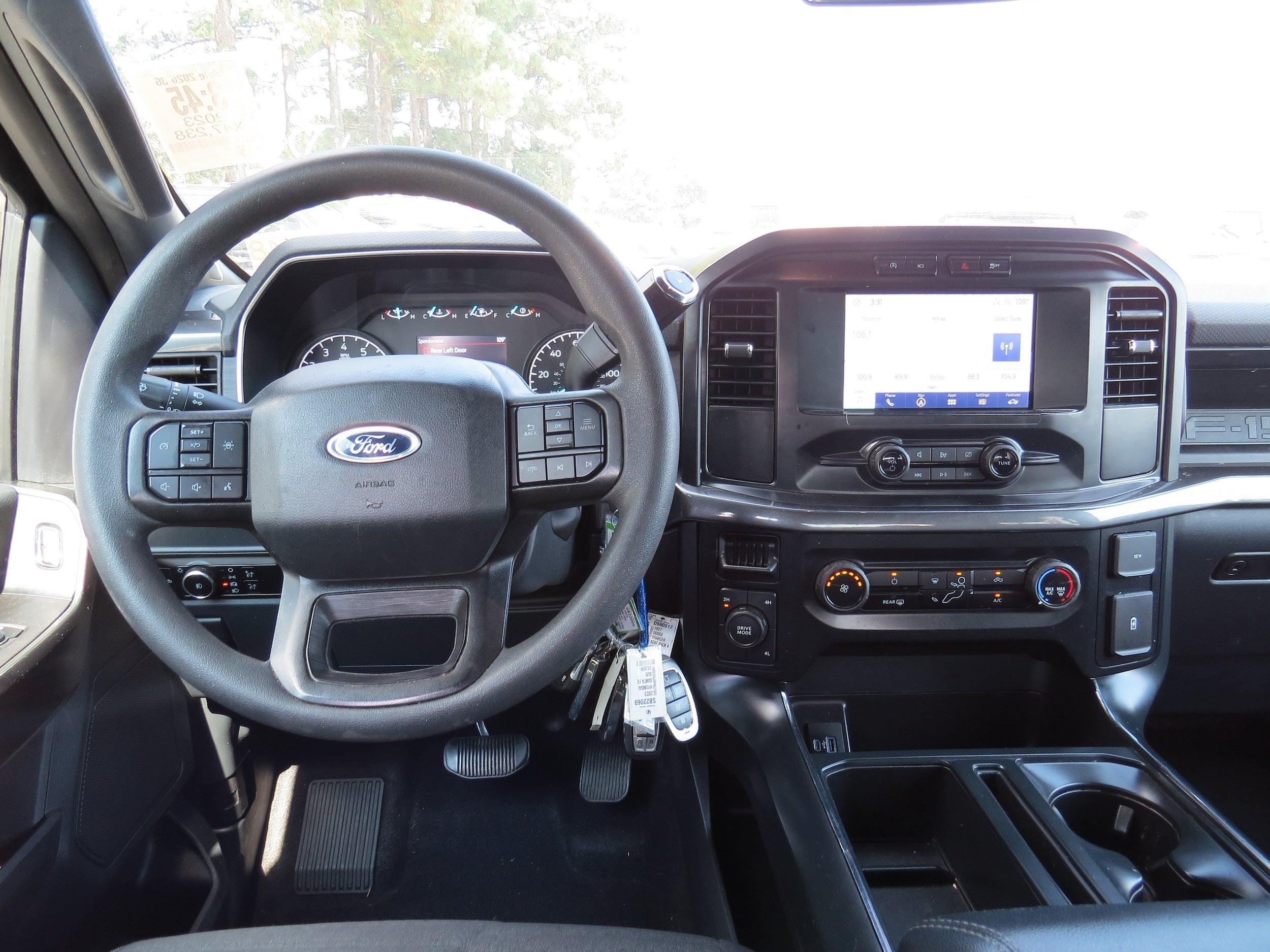 2023 Ford F-150 Base