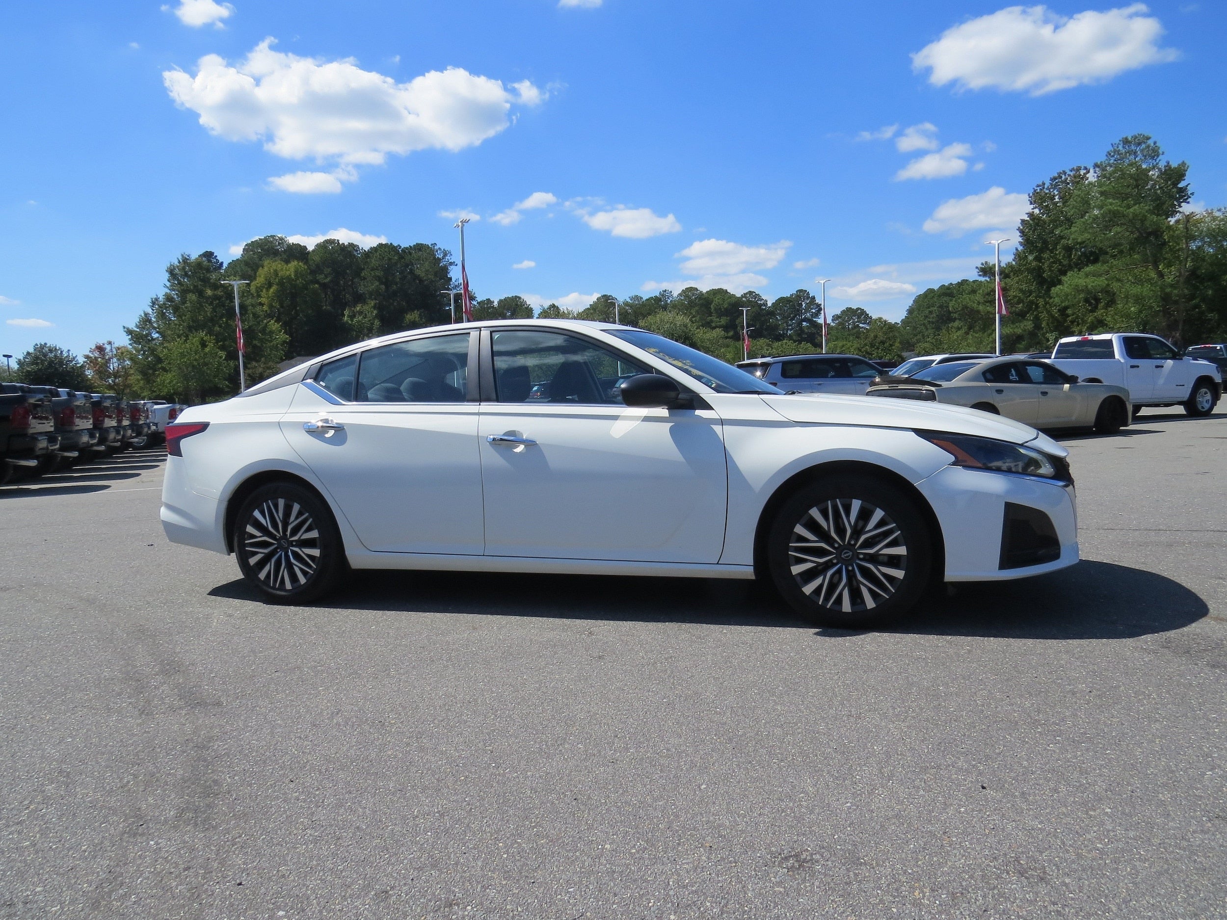 2025 Nissan Altima SV
