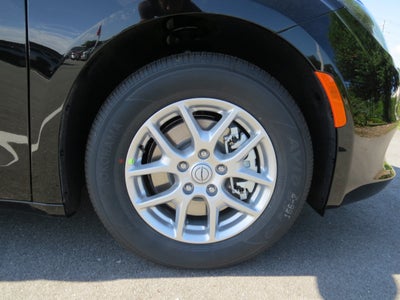 2025 Chrysler Voyager LX