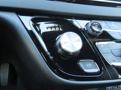 2025 Chrysler Voyager LX